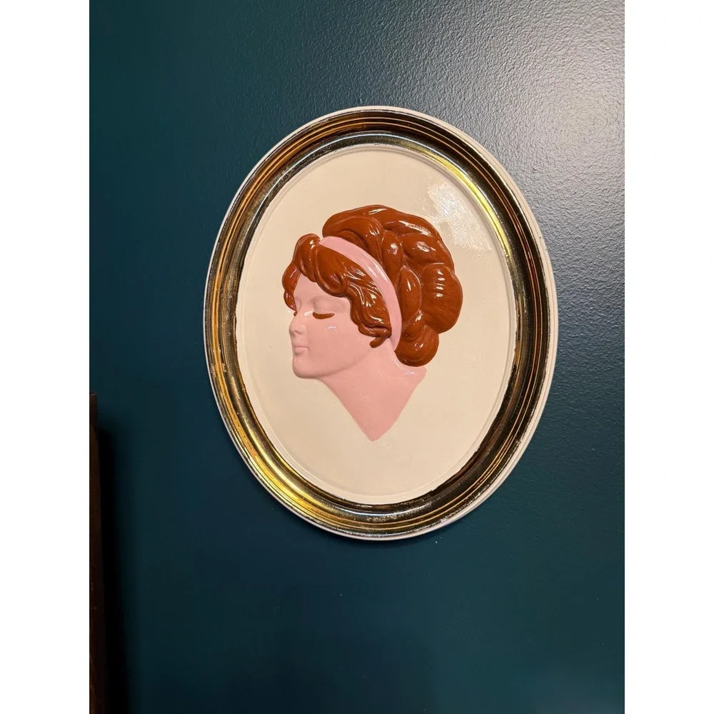 Vintage Duncan Ceramic Lady Wall Plaque‎ 1975